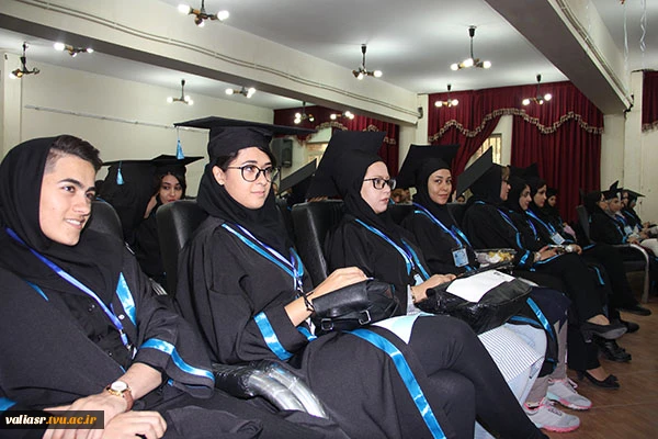 جشن دانش آموختگان در سال 96 16