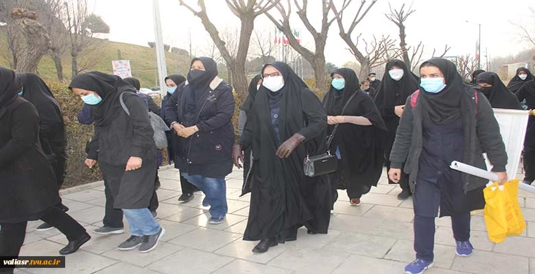 یک روز به یادماندنی برای کارکنان دانشکده فنی و حرفه ای تهران ولی عصر(عج)  در دومین سالگرد شهادت سردار دلها، حاج قاسم سلیمانی و دهه بصیرت و میثاق با ولایت 2