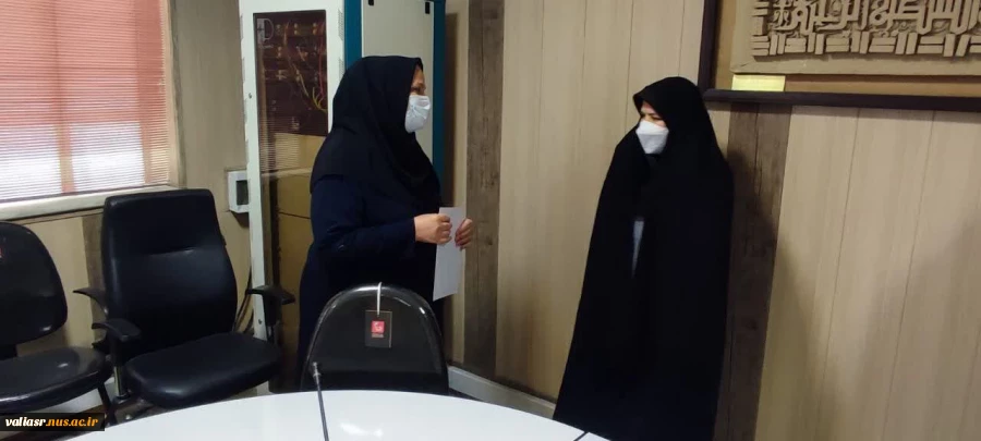 تقدیر ازکارکنان دانشکده بمناسبت روز کارگر 5