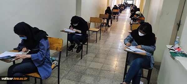 بازدید مدیرکل دفترآمایش و گسترش آموزشهای فنی و حرفه ای دانشگاه فنی و حرفه‌ای از برگزاری آزمون ارشد1401 در دانشکده ولی عصر(عج) 6