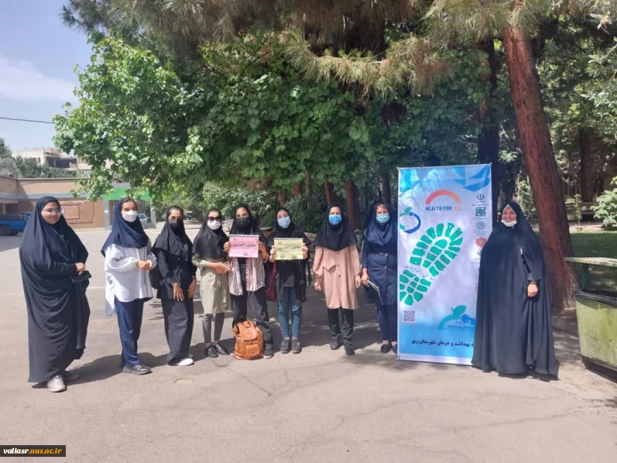 کارگاه " بهداشت فردی در خوابگاه " برگزار شد. 4