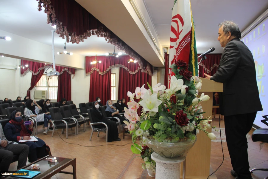 سمینار دزفول شهربا حضور چهره ماندگار معماری استاد نعیما آجربرگزار شد. 4