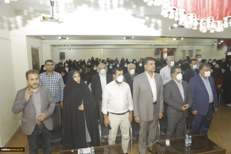 آیین افتتاح نمایشگاه و بازارچه کارآفرینی دانشکده فنی و حرفه ای تهران ولی عصر(عج) برگزار شد.
 2
