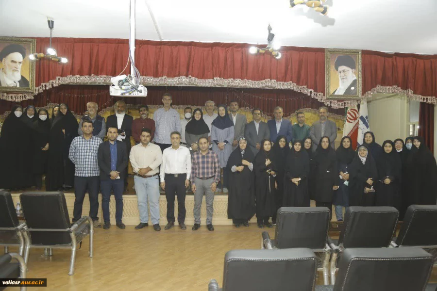 آیین افتتاح نمایشگاه و بازارچه کارآفرینی دانشکده فنی و حرفه ای تهران ولی عصر(عج) برگزار شد.
 5