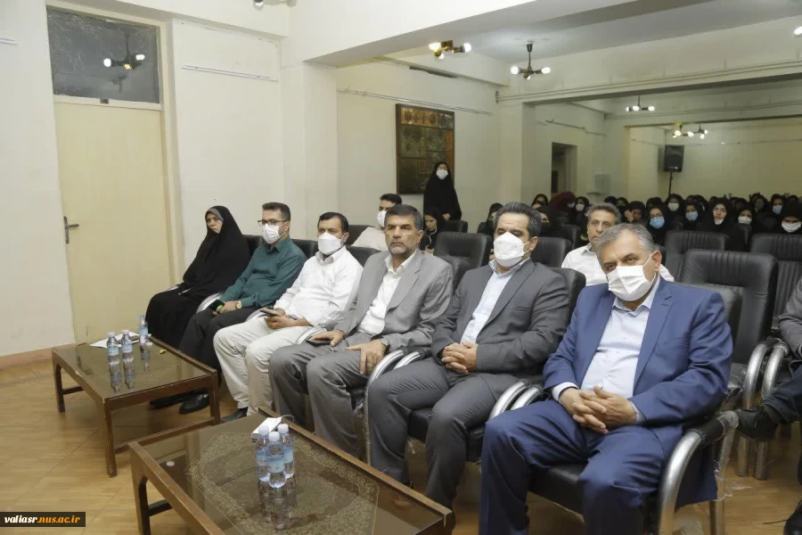 آیین افتتاح نمایشگاه و بازارچه کارآفرینی دانشکده فنی و حرفه ای تهران ولی عصر(عج) برگزار شد.
 8