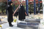 همزمان با جلسه شورای اداری، تجدید میثاق با شهدای گمنام در هفته دفاع مقدس برگزار شد. 13