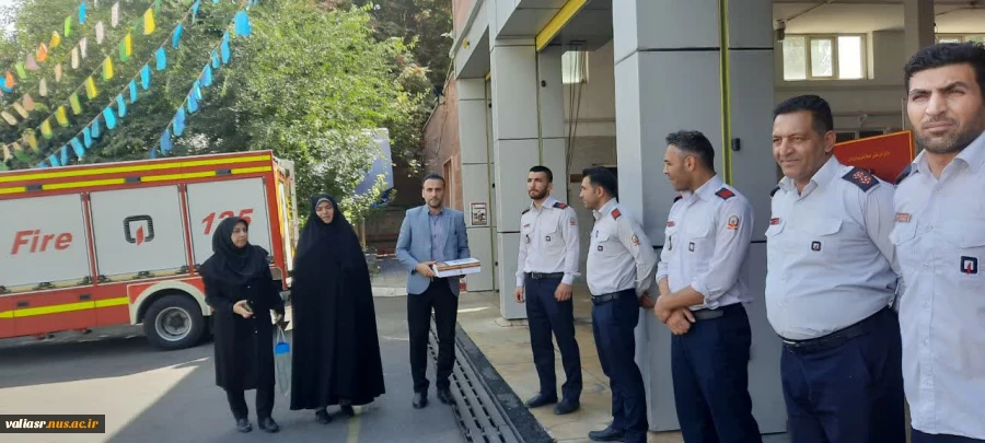 تقدیر از از آتش نشانان پرتلاش محله کیانشهر به مناسبت روز آتش نشان 4