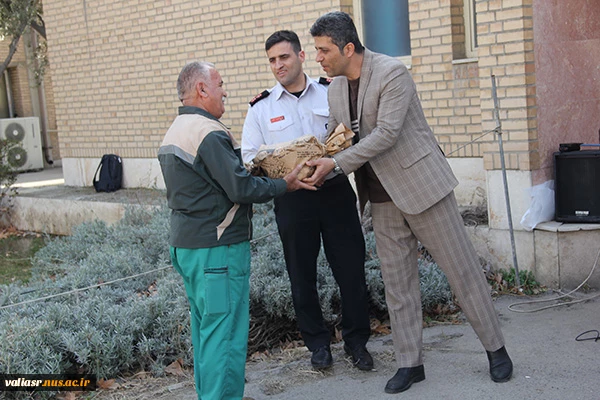 برگزاری آئین درختکاری در دانشکده فنی وحرفه ای دختران تهران ولی عصر(عج) 6