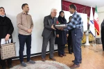 تقدیر بمناسبت روز کار و کارگر در جلسه شورای اداری 11