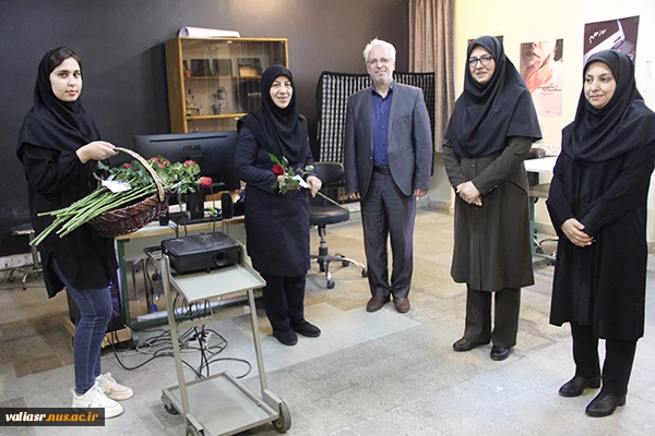 روزی متفاوت در روز بزرگداشت مقام استاد در دانشکده ولی عصر(عج) 3