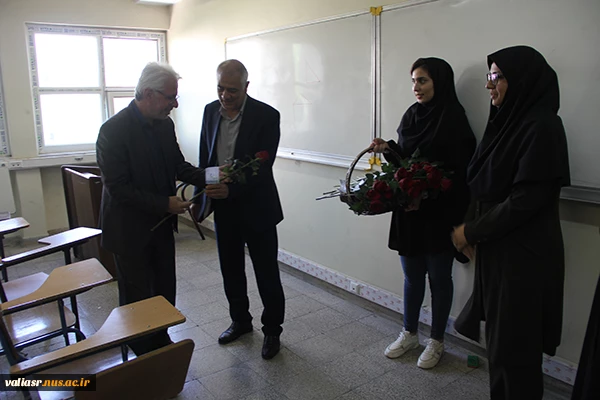 روزی متفاوت در روز بزرگداشت مقام استاد در دانشکده ولی عصر(عج) 22
