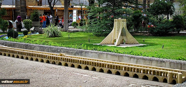 بازدید داشنجویان رشته معماری دانشکده فنی ولی عصر(عج) از باغ موزه هنر ایرانی  2