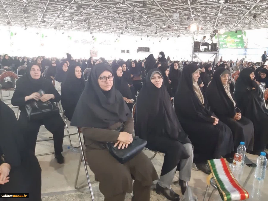 حضوراساتید و کارکنان دانشکده ولی عصر(عج) همراه با دیگر دانشگاهیان در مراسم بزرگداشت روز ملی بسیج اساتید 2