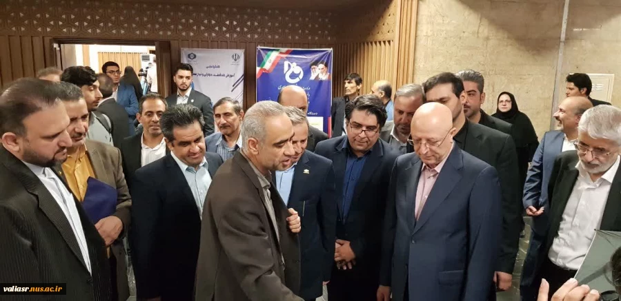 حضور آثار دانشجویان دانشکده در کنگره آموزش هدفمند، مهارتی و نیاز محور 9