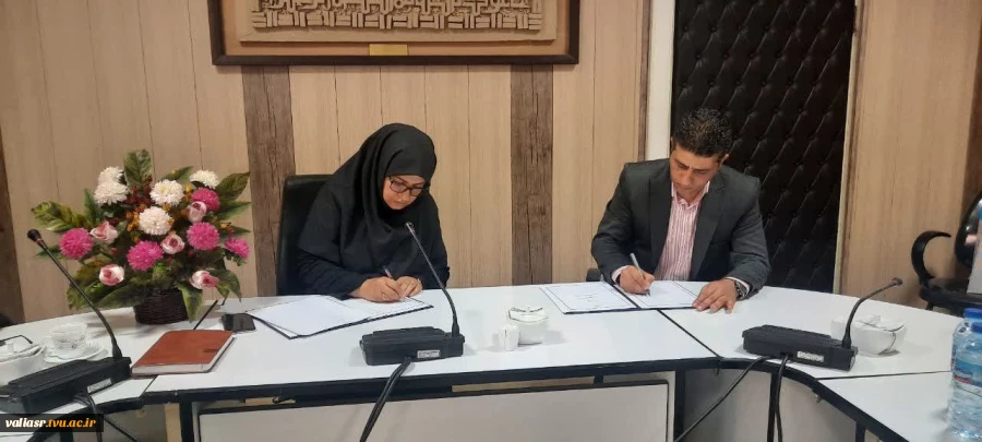 در هفته دولت انعقاد تفاهم نامه مشترک بین شهرداری ناحیه 3 منطقه 15 تهران بزرگ و دانشکده فنی و حرفه ای دختران تهران ولی عصر(عج) 8
