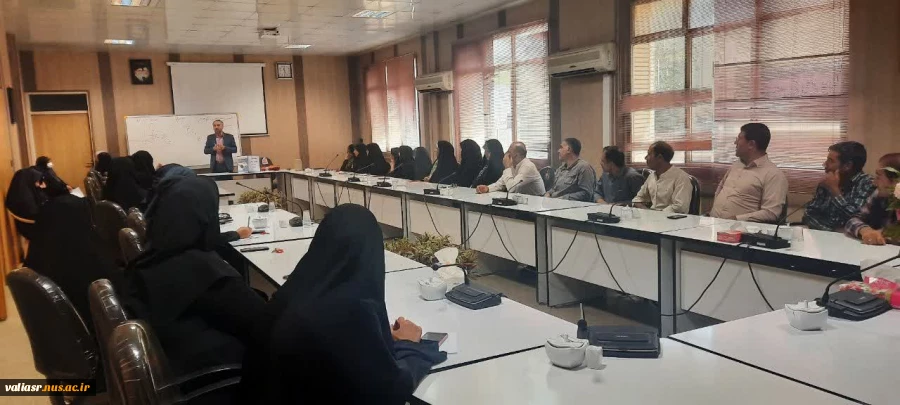 در هفته دولت کارگاه آموزشی  اصلاح سبک زندگی براساس اصول طب ایرانی -اسلامی برگزار شد. 4
