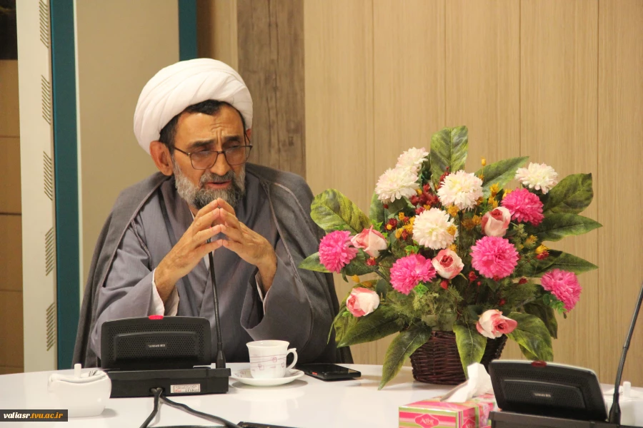 آیین تکریم و معارفه مسؤول بسیج دانشجویی دانشکده برگزار شد. 6