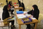 بازدید رئیس دانشکده از روند ثبت‌نام دانشجویان جدیدالورود 4