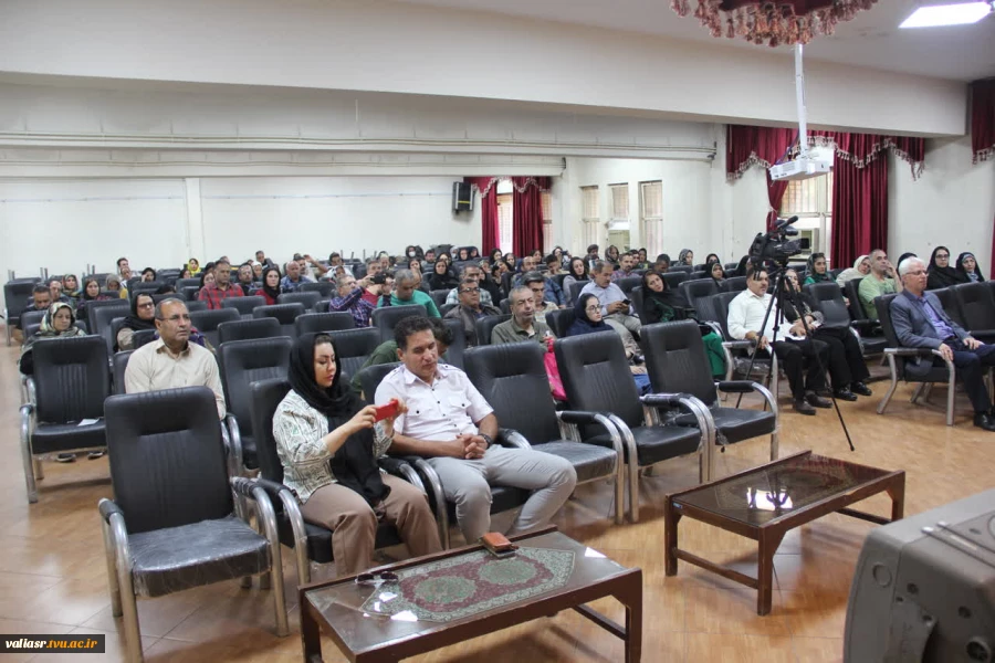 جلسه ی آموزشی ویژه والدین دانشجویان جدیدالورود برگزار شد 7