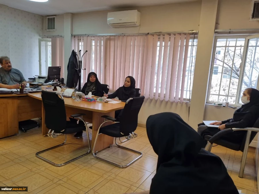 نشستی در راستای ارتقای سلامت دانشکده 4