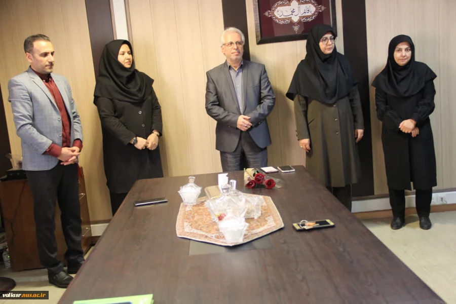 تقدیر ازکارکنان حوزه فرهنگی بمناسبت روزفرهنگ عمومی 13