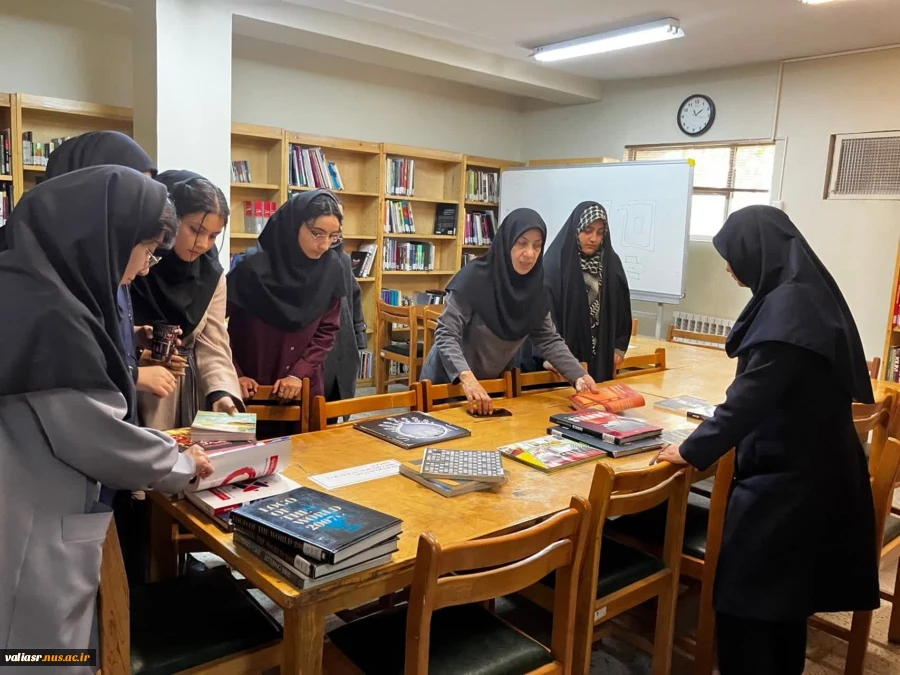 برنامه های هفته کتاب و کتابخوانی در دانشکده ولی عصر(عج) 3
