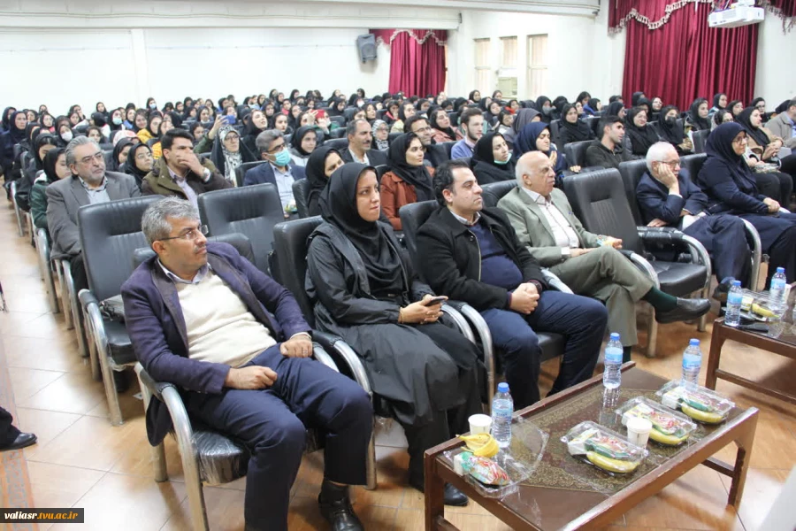 همایش گرامیداشت هفته حسابدار در دانشکده فنی ولی عصر(عج) برگزار شد. 9