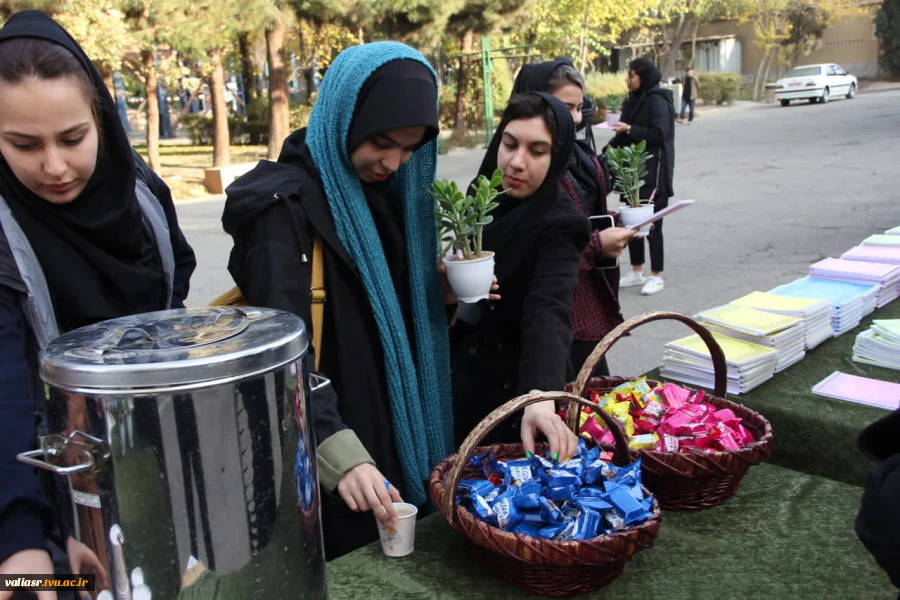 روزی متفاوت در دانشکده فنی و حرفه ای دختران تهران ولی عصر(عج) در روز دانشجو 7