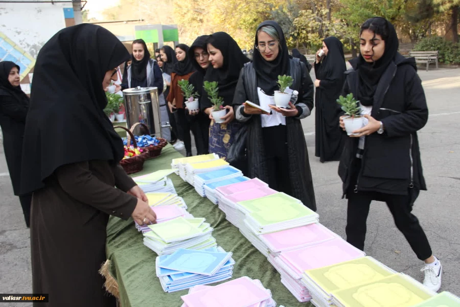 روزی متفاوت در دانشکده فنی و حرفه ای دختران تهران ولی عصر(عج) در روز دانشجو 9