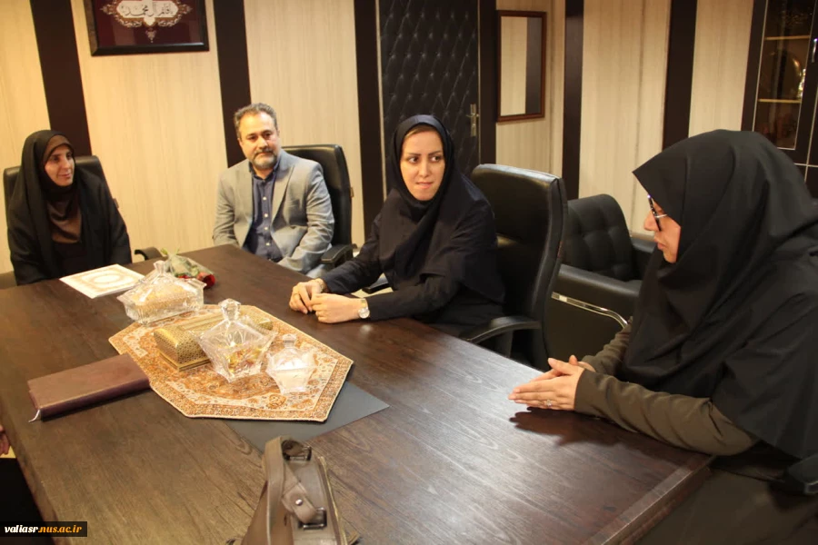 تقدیر ازکارکنان حوزه پژوهش بمناسبت هفته پژوهش 3