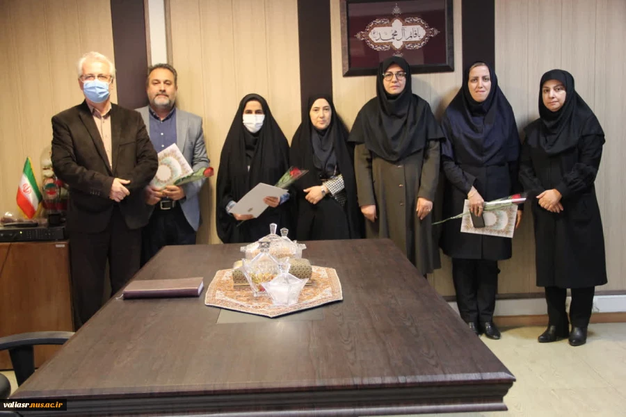 تقدیر ازکارکنان حوزه پژوهش بمناسبت هفته پژوهش 9