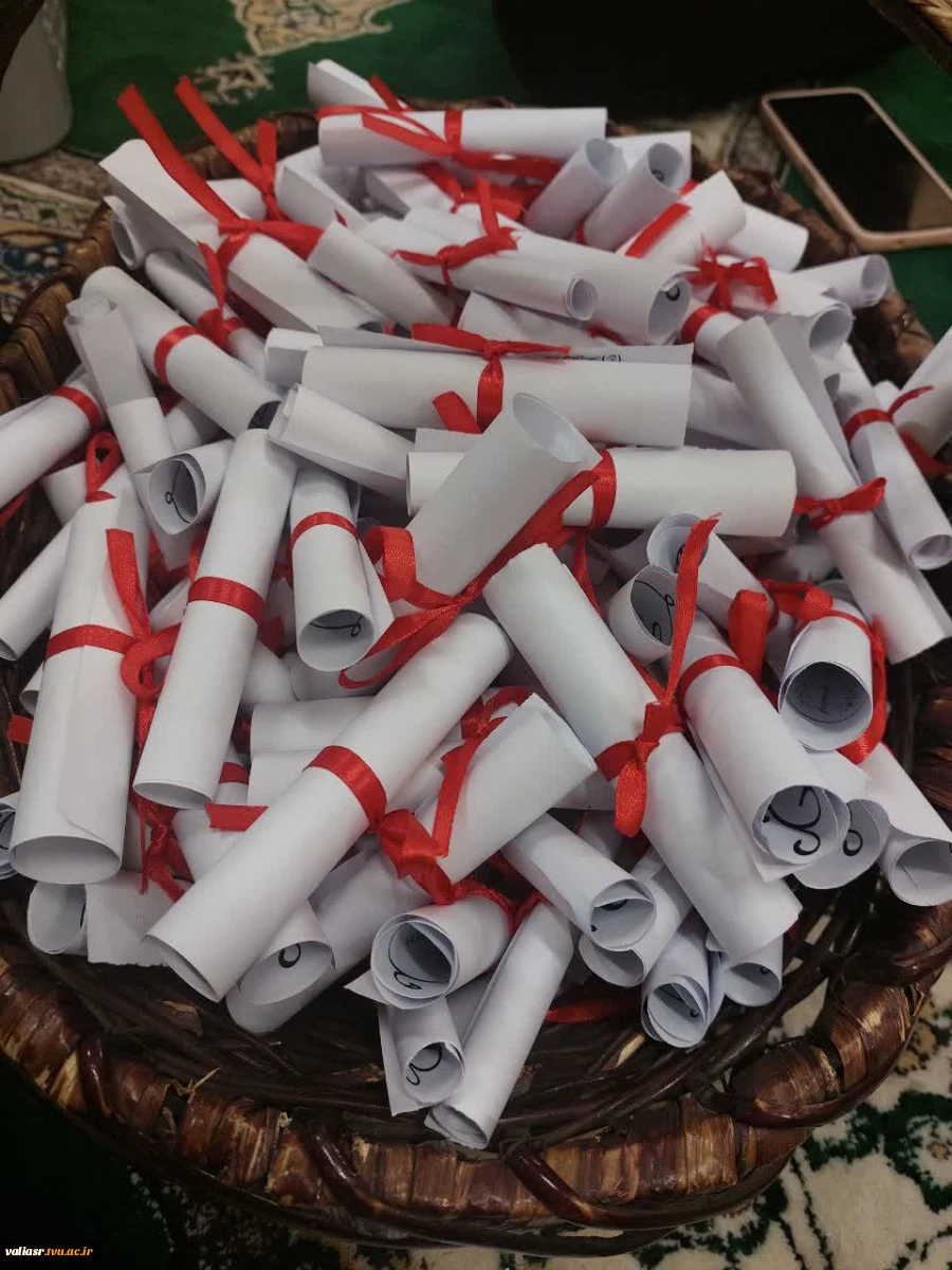 برگزاری مراسم آئینی، سنتی یلدا در دانشکده فنی و حرفه ای تهران ولی عصر(عج) 6