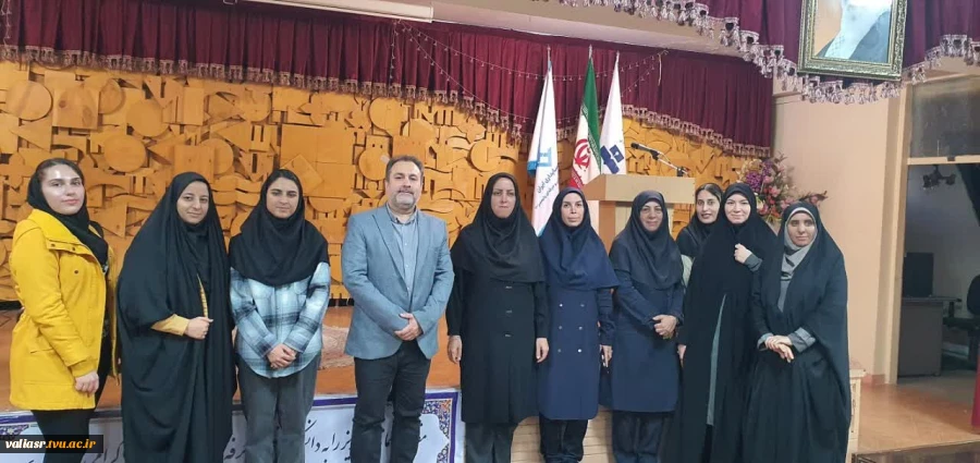 سمینار آشنایی با زبان بدن برگزار شد 6