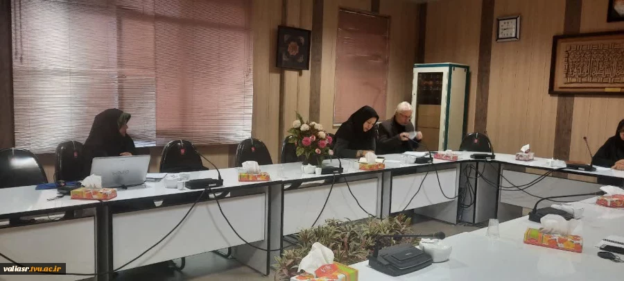 جلسه شورای فرهنگی با حضوررییس دانشکده برگزار شد 3