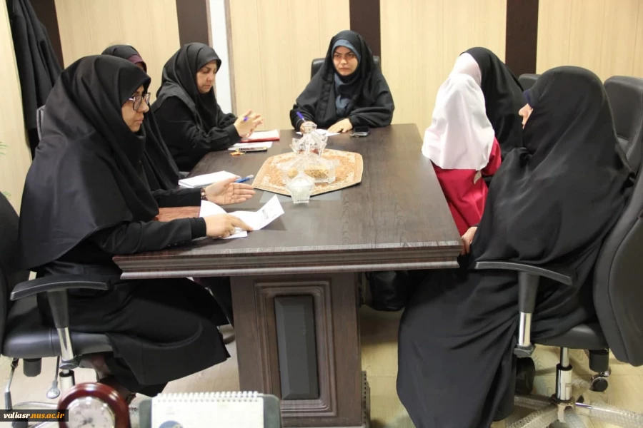 جلسه هماهنگی مراسم عطرافشانی مزار شهدای گمنام دانشکده ولی عصر(عج) در راستای کنگره پاسداشت 24هزار شهید پایتخت برگزار شد
 2