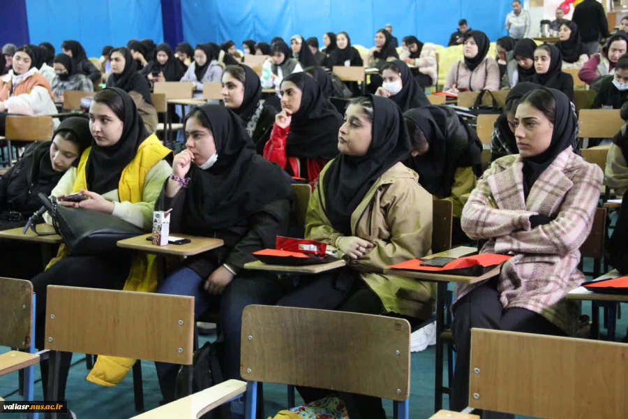 آیین استقبال از نو دانشجویان  ورودی بهمن ماه در دانشکده ولی عصر(عج) برگزار شد. 8