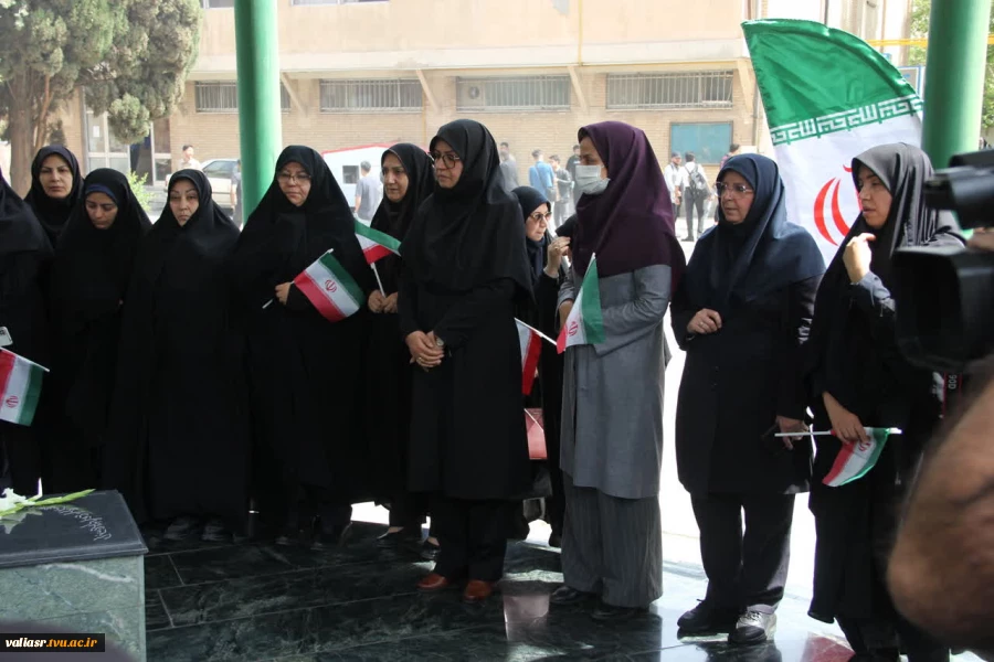 اجتماع بزرگ دانشگاهیان دانشگاه فنی و حرفه‌ای استان تهران در حمایت از پاسخ کوبنده سپاه پاسداران انقلاب اسلامی به رژیم خبیث صهیونیستی 7
