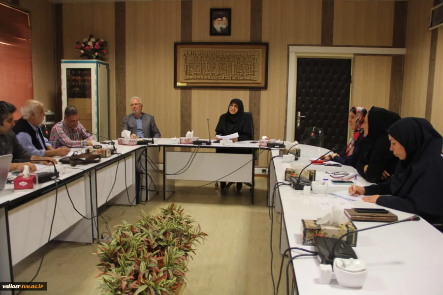برگزاری اولین جلسه نیاز سنجی بازنگری سرفصل دروس کاردانی طراحی و ساخت طلا و جواهر 5