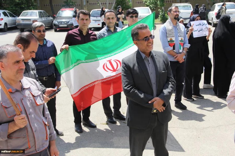 تجمع دانشجویان دانشکده ولی عصر (عج) در حمایت از اقدام جنبش دانشجویی در دانشگاه‌های امریکا 10
