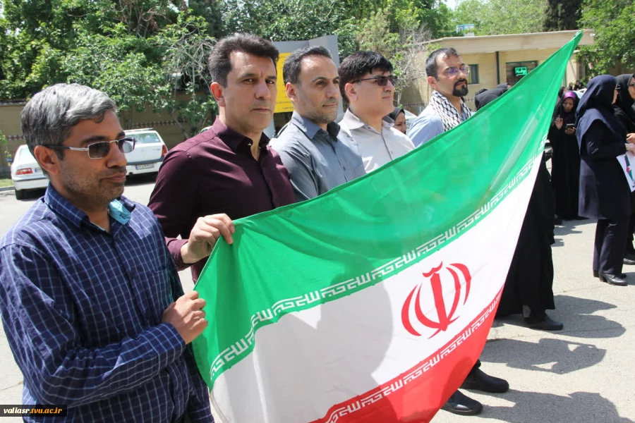 تجمع دانشجویان دانشکده ولی عصر (عج) در حمایت از اقدام جنبش دانشجویی در دانشگاه‌های امریکا 11