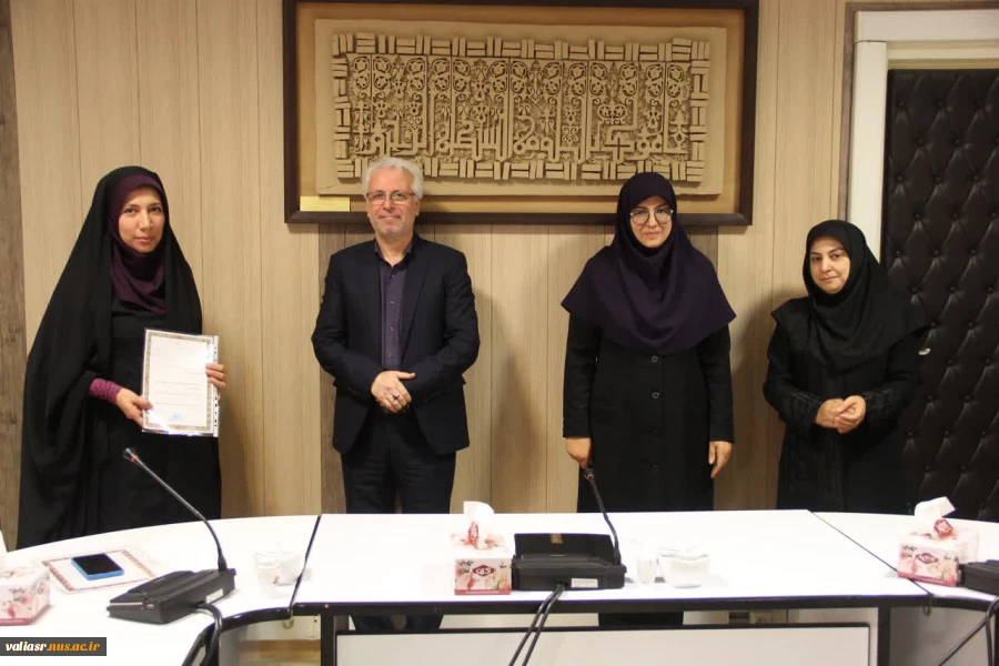 تقدیر ازکارکنان حوزه آموزش بمناسبت هفته آموزش 3