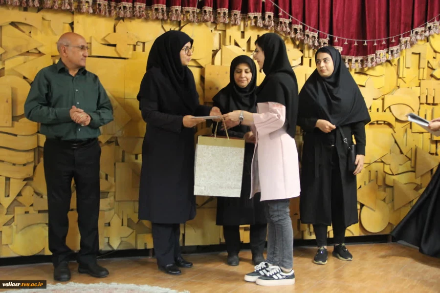 جشن ولادت امام رضا علیه السلام، دهه کرامت و روز دختر دردانشکده  ولی عصر(عج) برگزار شد 3