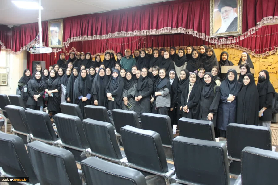 جشن ولادت امام رضا علیه السلام، دهه کرامت و روز دختر دردانشکده  ولی عصر(عج) برگزار شد 7