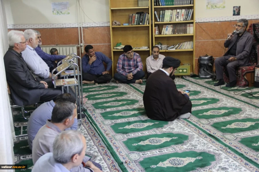 مراسم عزاداری شهدای خدمت، آیت الله سید ابراهیم رئیسی و همراهان ایشان در دانشکده ولی عصر(عج) برگزار شد 2
