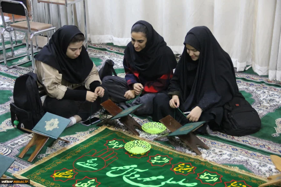 مراسم ختم صلوات و قرائت دسته جمعی قرآن کریم در دانشکده ولی عصر(عج) برگزار شد 3