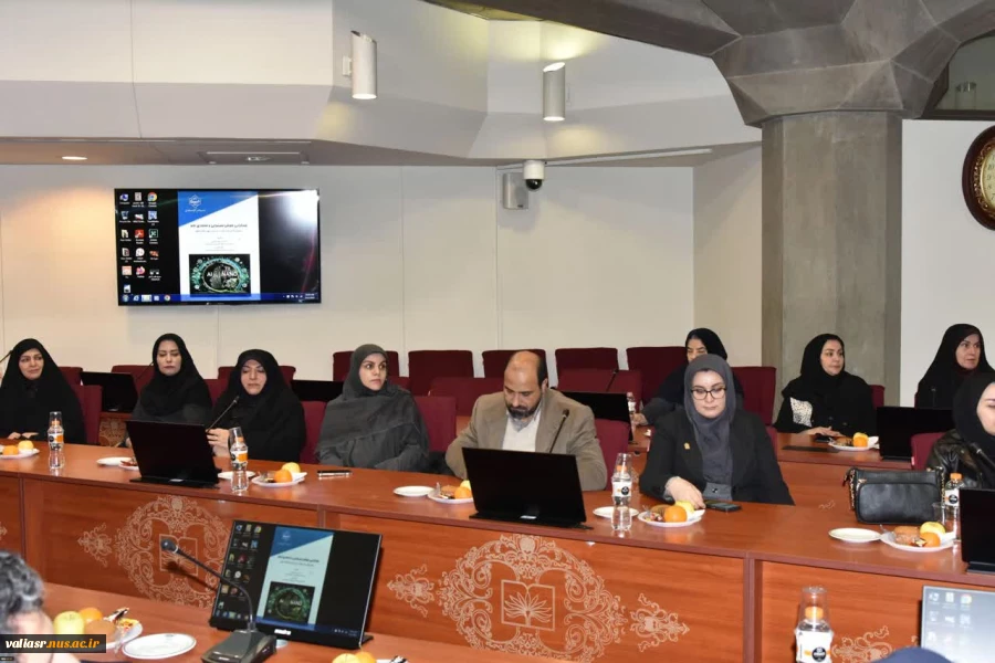 دانشگاه ملی مهارت منتشر کرد:
کتاب «همگرایی هوش مصنوعی و فناوری نانو؛ مفاهیم، کاربردها و تأثیر آن بر آینده مهارت‌های شغلی» 9
