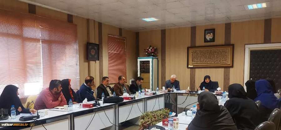 برگزاری آخرین جلسه کمیته منتخب آموزشی سال جاری در دانشکده ولی عصر(عج) 4