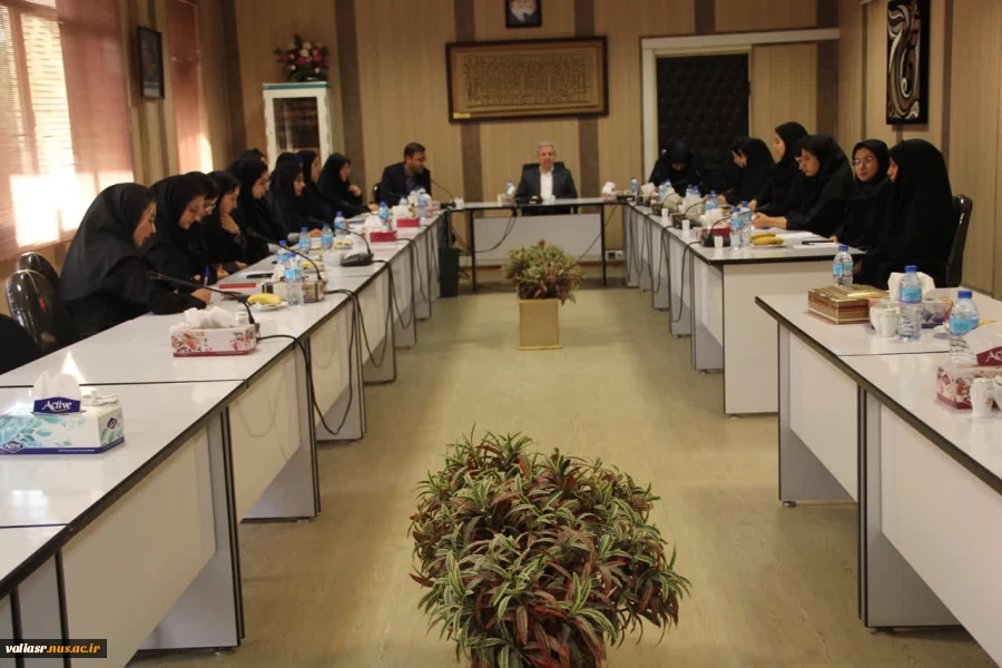 جلسه هم اندیشی کانون ها و  انجمن های علمی دانشجویی و تشکل های دانشجویی در دانشکده ولی عصر(عج) برگزار شد 2