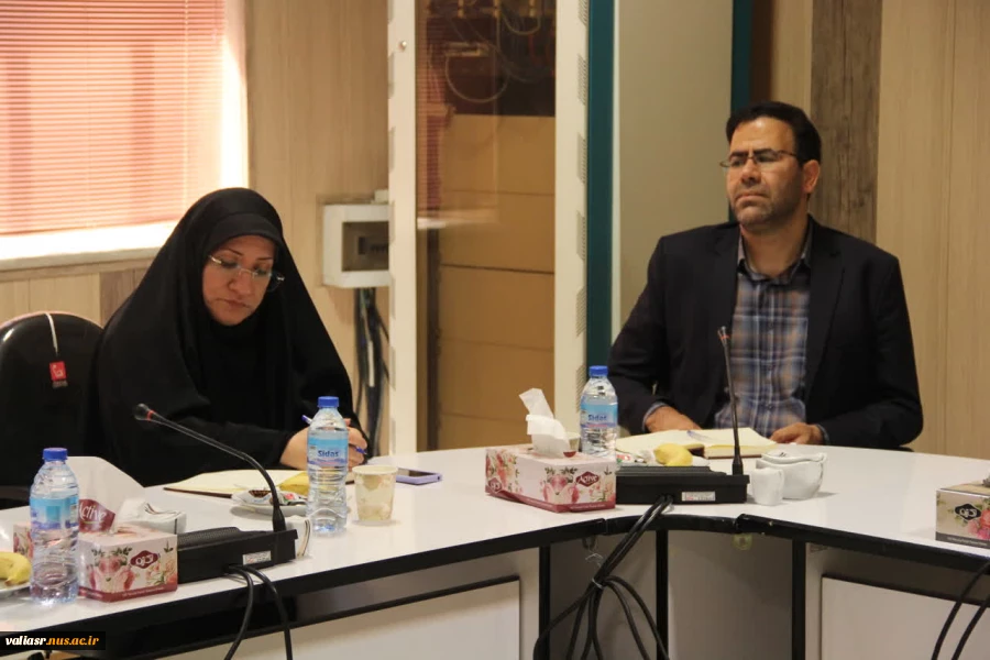 جلسه هم اندیشی کانون ها و  انجمن های علمی دانشجویی و تشکل های دانشجویی در دانشکده ولی عصر(عج) برگزار شد 2