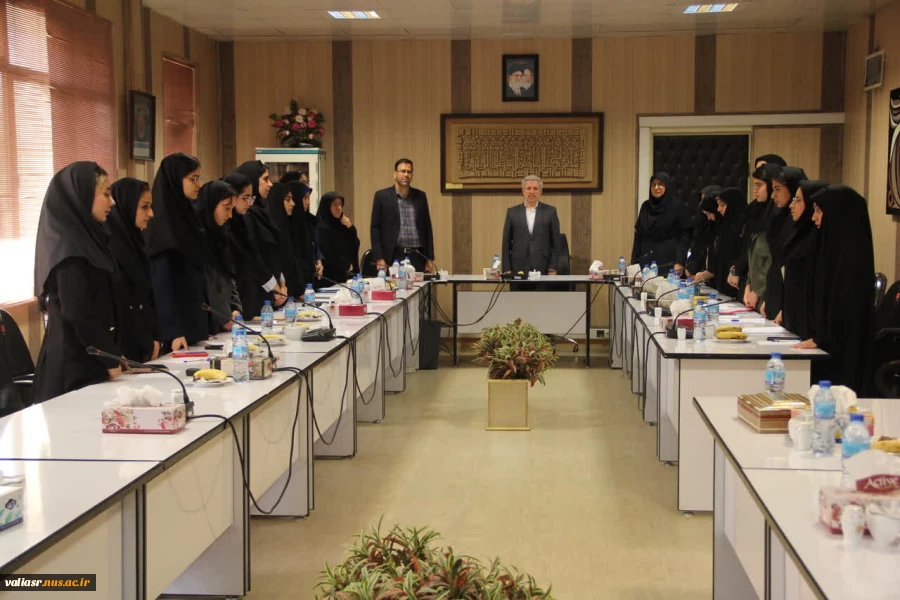 جلسه هم اندیشی کانون ها و  انجمن های علمی دانشجویی و تشکل های دانشجویی در دانشکده ولی عصر(عج) برگزار شد 2